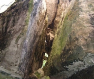 Каменные глыбы в Алимовом ущелье