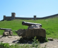 Пушки в Судакской крепости