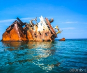 Затонувший корабль у берегов Тарханкута