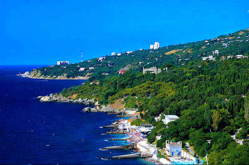 Город Алупка - курорт на Южном Берегу Крыма