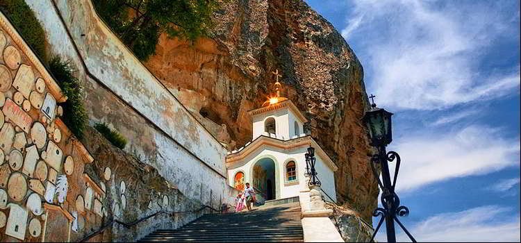 Свято-Успенский Монастырь, Бахчисарай
